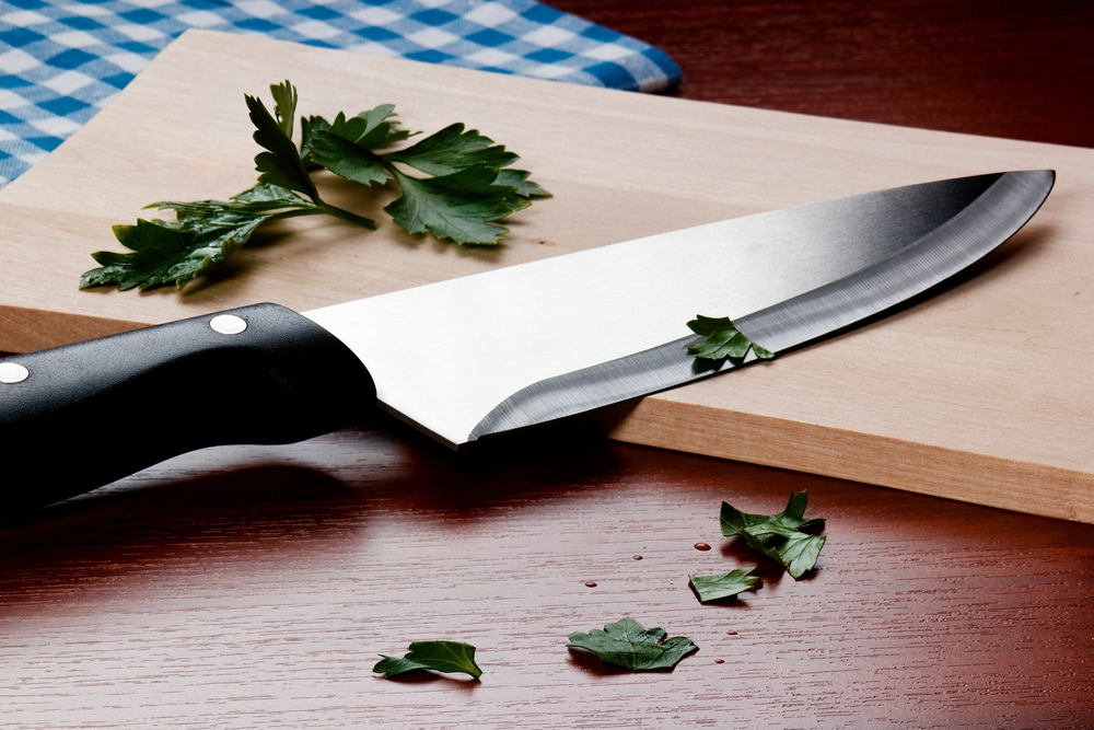 Kitchen Knives & Accessories